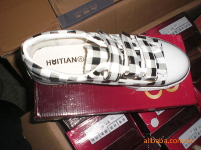 库存帆布鞋男女款热销中，优质厂家直供，欢迎联系咨询